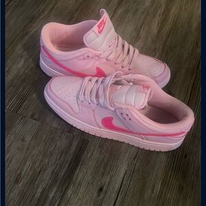Nike Light Pink Athletic Shoes